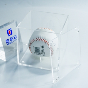 علبة عرض بيسبول أكريليك 